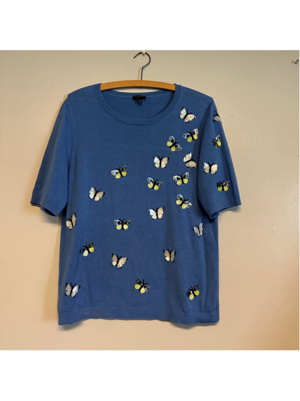Talbots Blue Butterfly Sequin Crew Neck Blouse Short Sleeve Size XL Granny Core - Picture 6 of 8